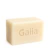 Savon beige avec inscription Gaiia.