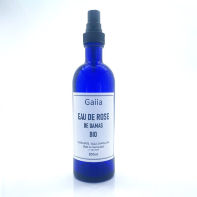 Bouteille d'eau de rose bio.